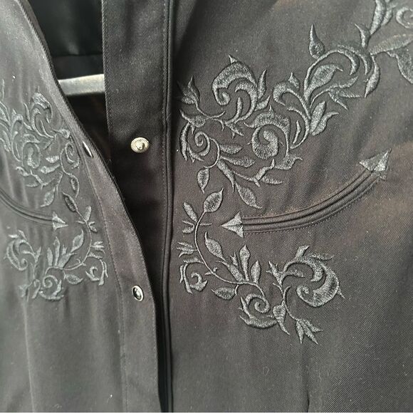 ROPER vintage women's snap down western shirt embroidered black on black size s - Picture 3 of 7